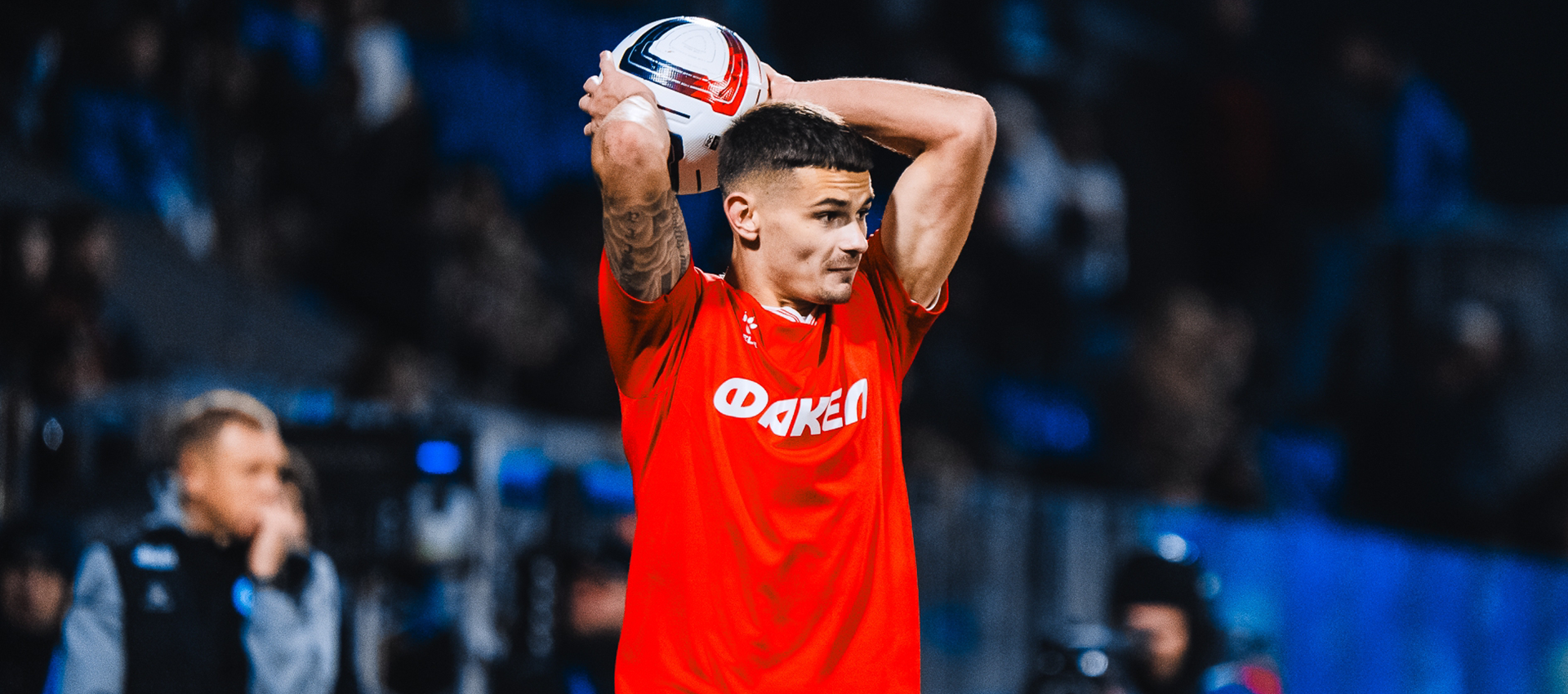 Антон Ковалев взят в аренду у воронежского "Факела"