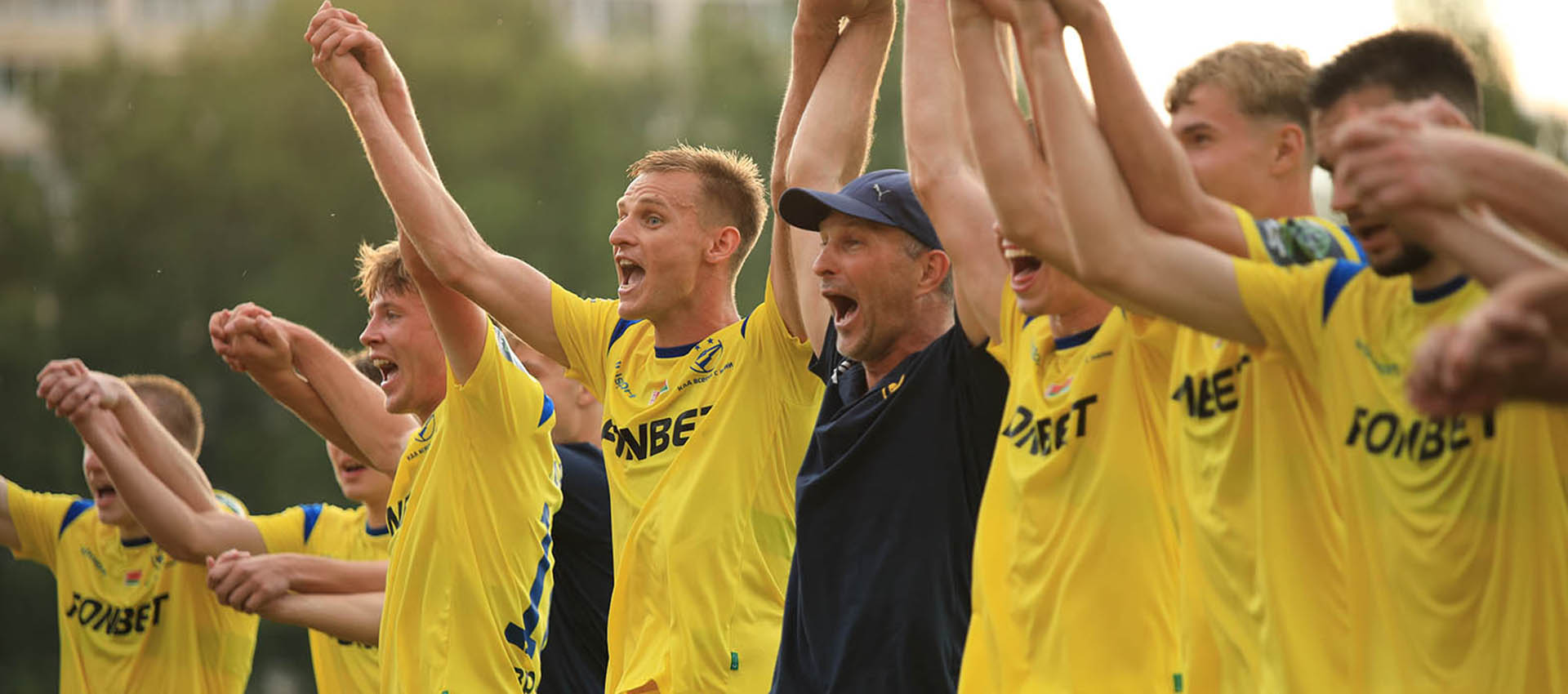 Выберем лучшего игрока и автора лучшего гола БАТЭ в 2025 году вместе с Fonbet!