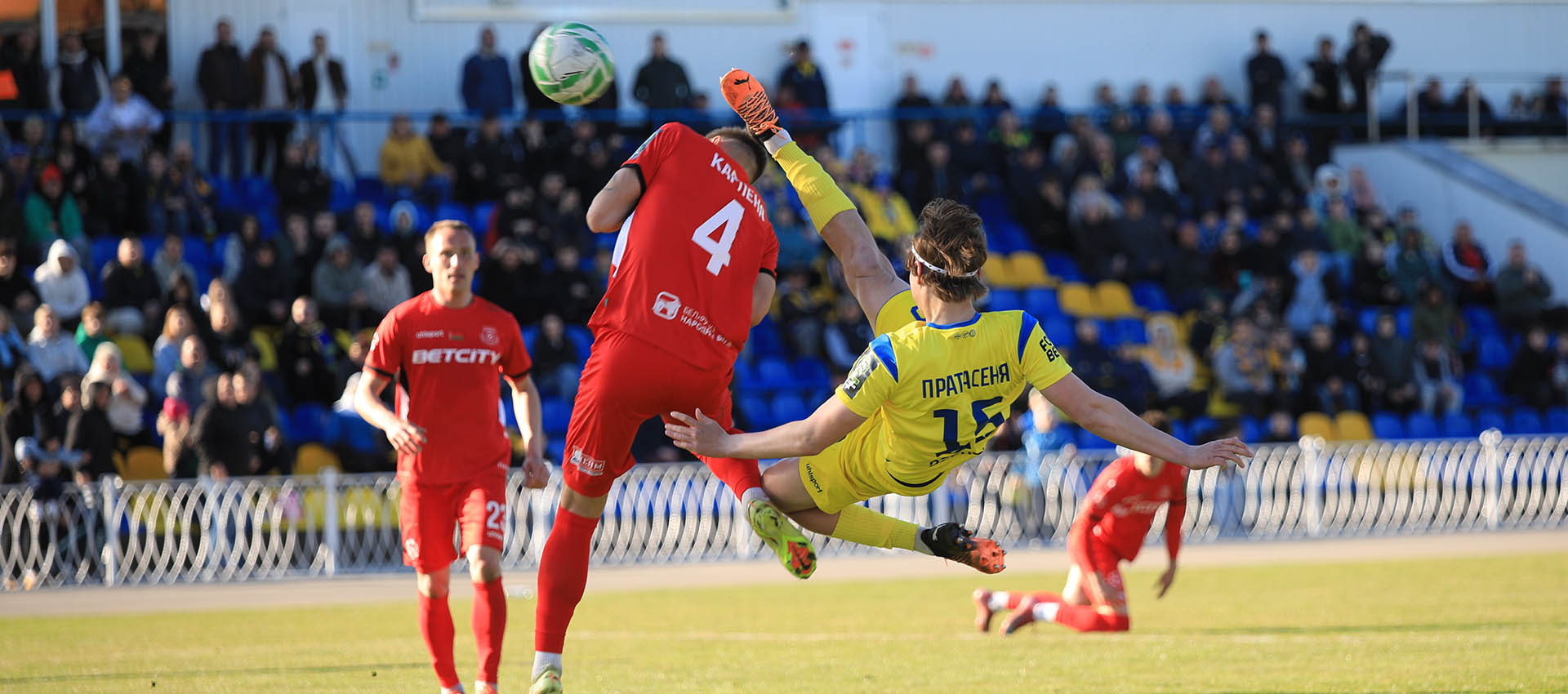 Крупно и "всухую" побеждаем "Барановичи" в первом матче сезона в Борисове